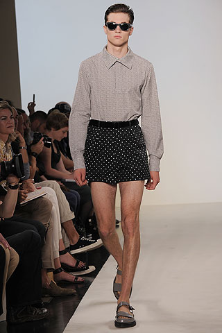 Yves Saint Laurent / - 2011